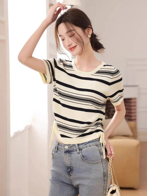 Women Striped V-neck Ice Silk T-shirt Black Cream Summer Retro Loose Fit