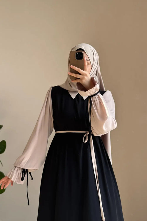 Abaya for Women with Belt & Stroller | Collar Abaya in Soft Wool Peach Fabric | Ready to Wear Abaya - Black