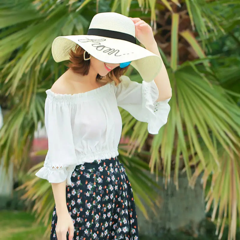 Beige Wide Brim Straw Hat for Women with Sequins