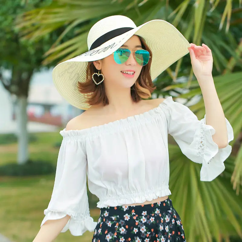 Beige Wide Brim Straw Hat for Women with Sequins