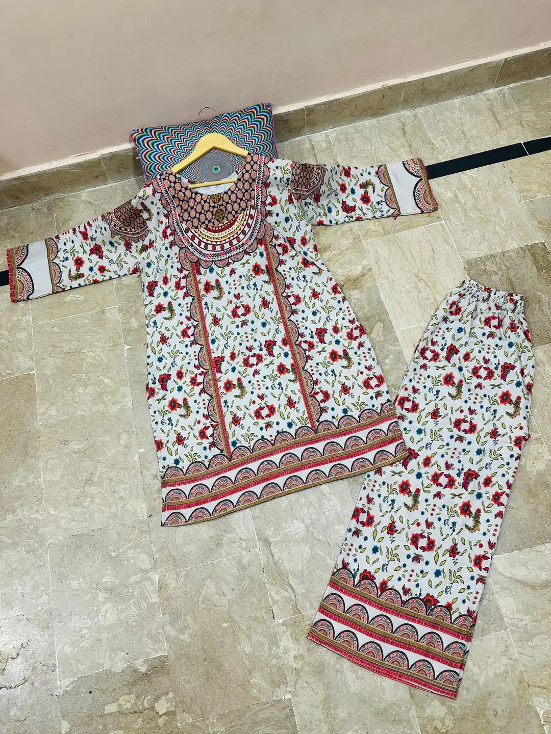 2 Pcs Women's Stitched Swiss Lawn Printed Co-Ord Set