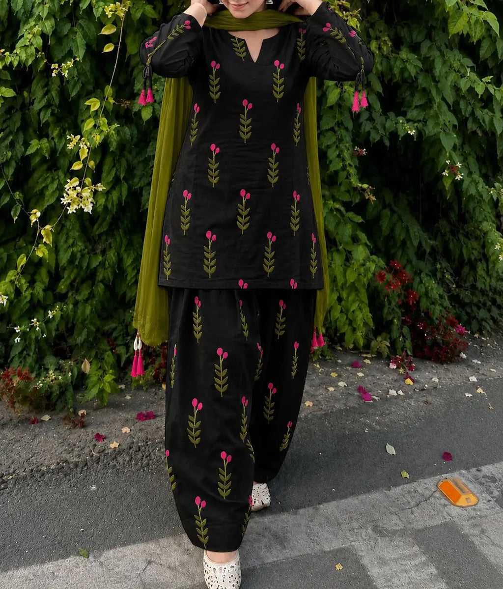 3 Pcs Women's Stitched Lawn Digital Print Suit