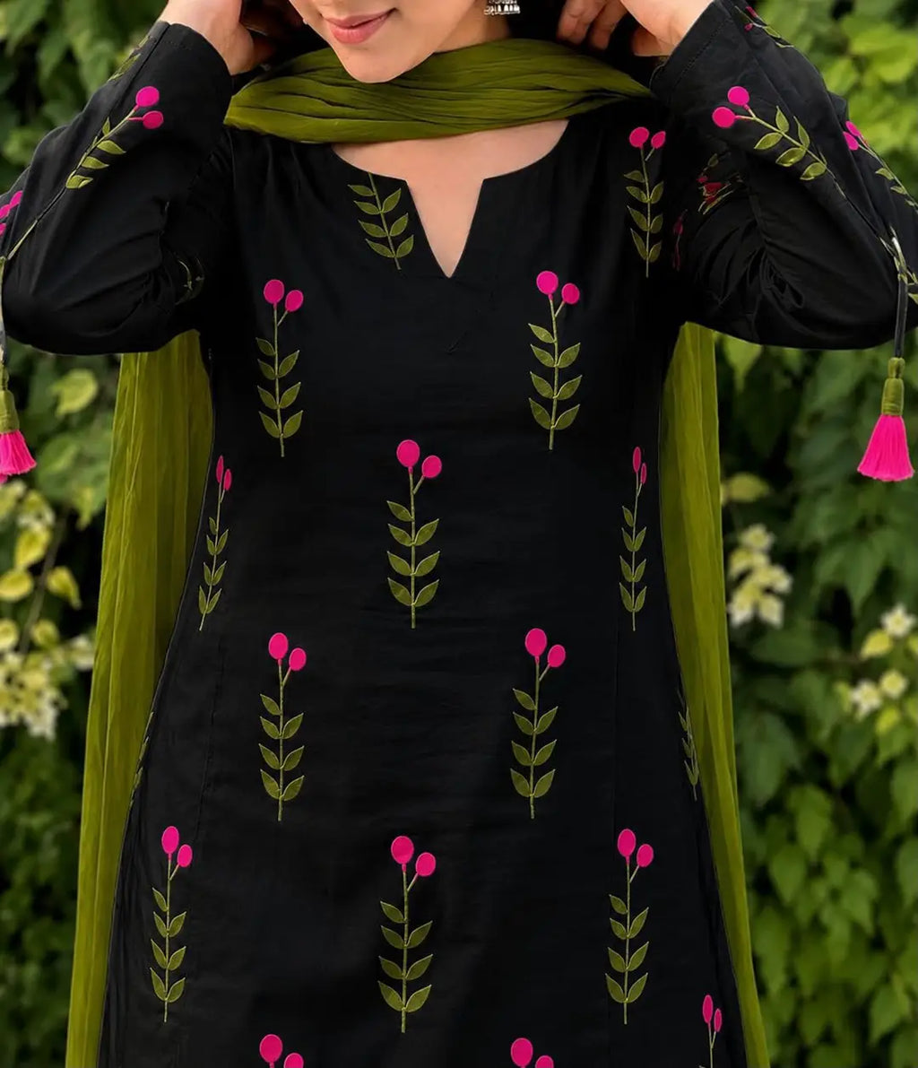 3 Pcs Women's Stitched Lawn Digital Print Suit