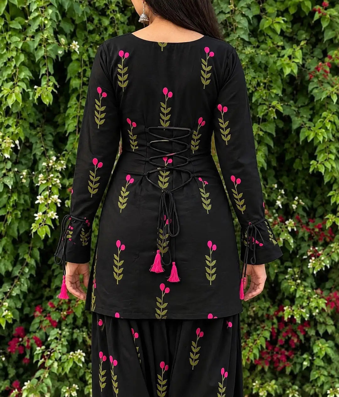 3 Pcs Women's Stitched Lawn Digital Print Suit