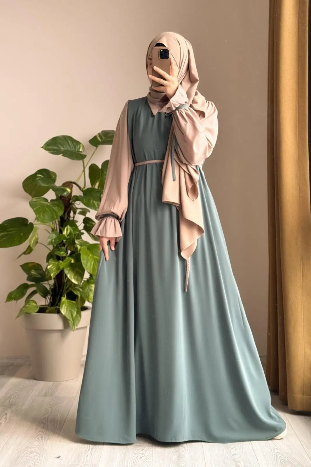 Abaya for Women with Belt & Stroller | Collar Abaya in Soft Wool Peach Fabric | Ready to Wear Abaya - Light Green
