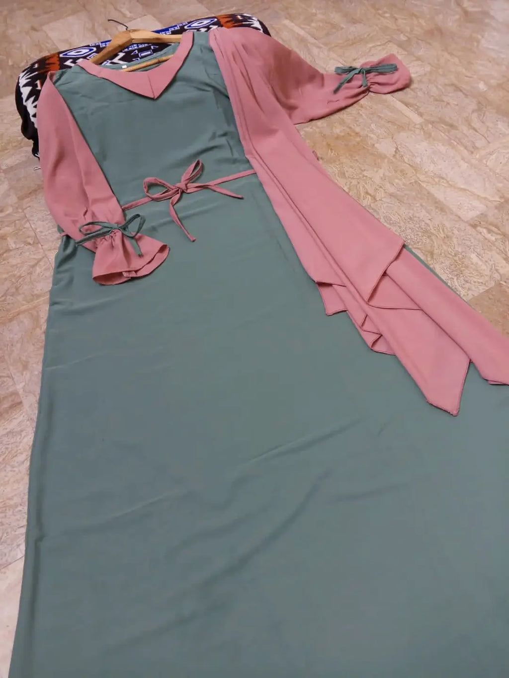 Abaya for Women with Belt & Stroller | Collar Abaya in Soft Wool Peach Fabric | Ready to Wear Abaya - Light Green