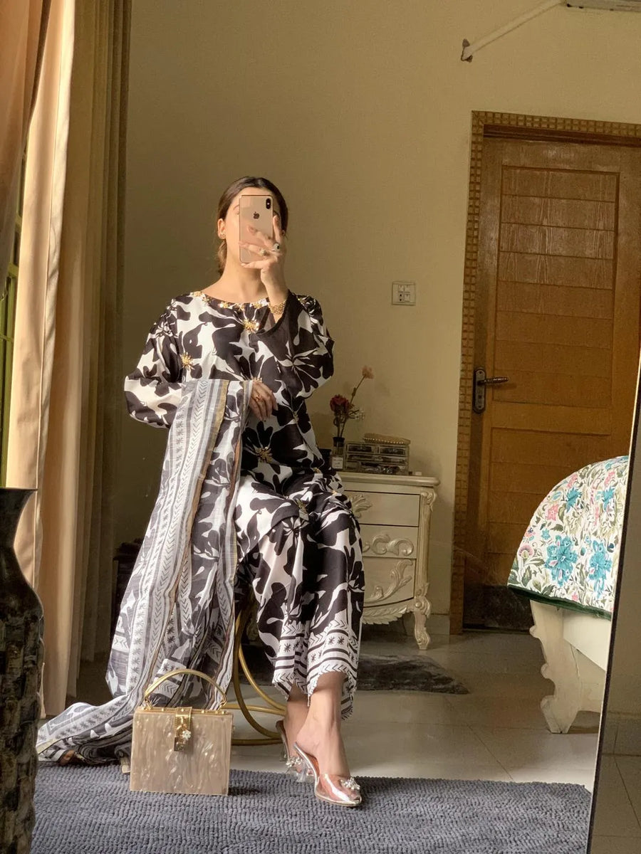 Black & White Printed Kurta Set with Shawl for Women