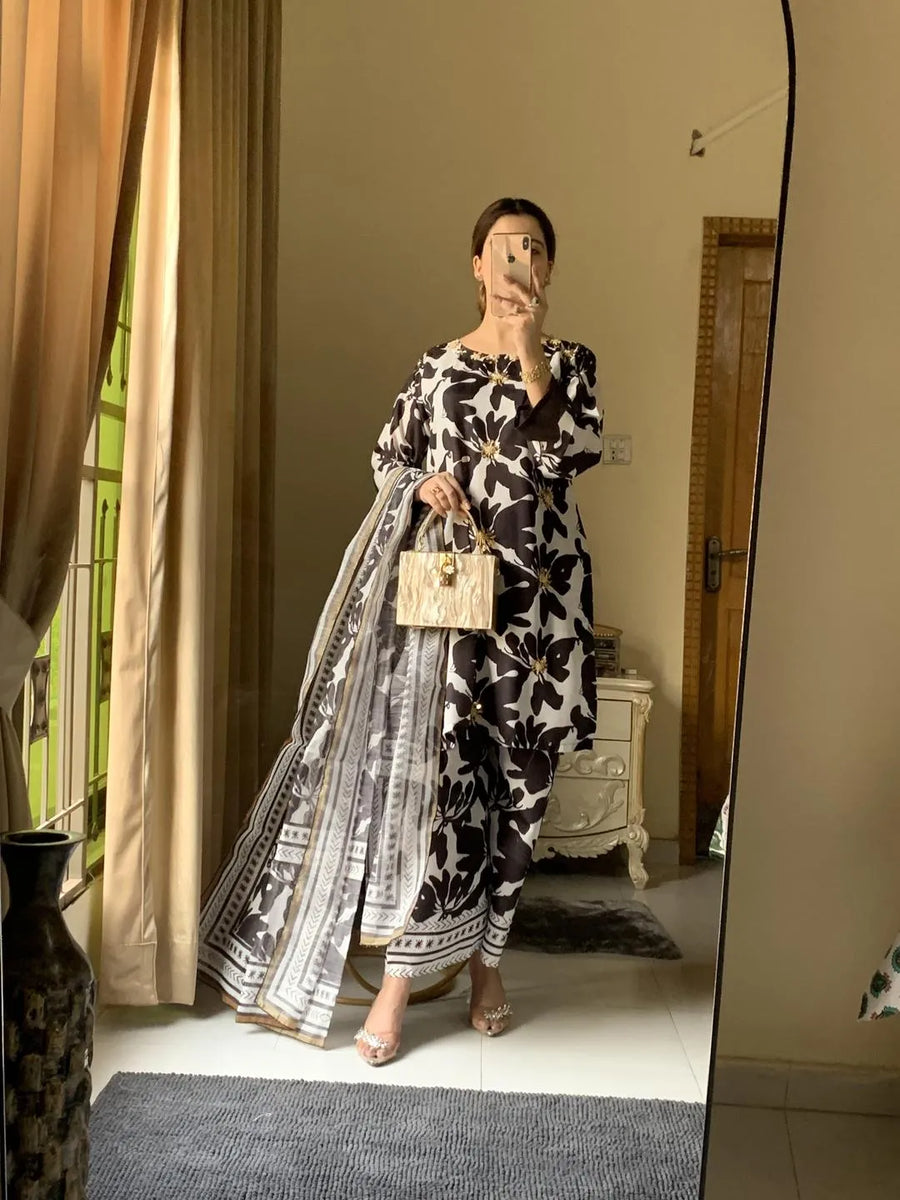 Black & White Printed Kurta Set with Shawl for Women