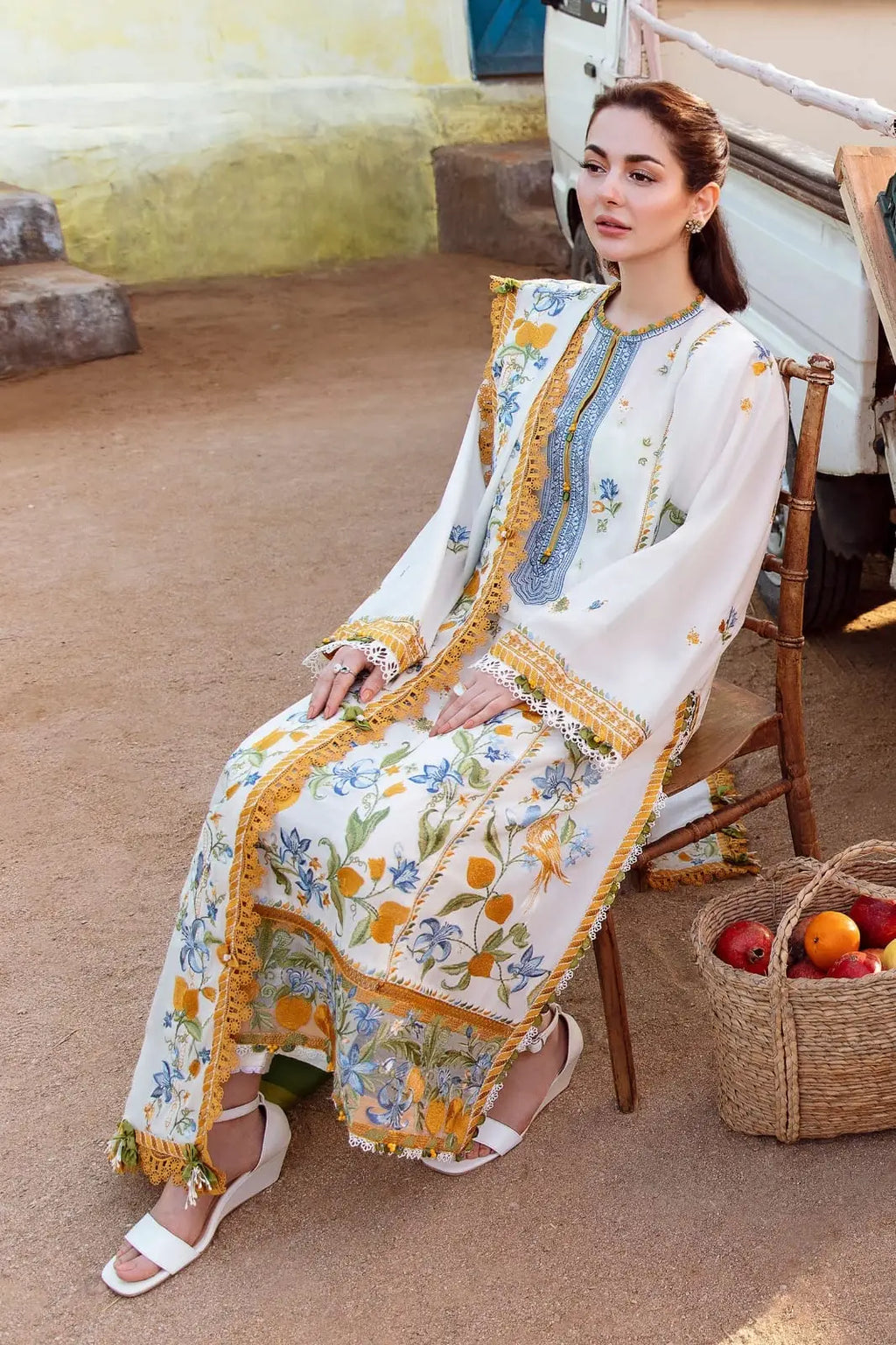 3 Pcs Women's Unstitched Embroidered Suit(HB)
