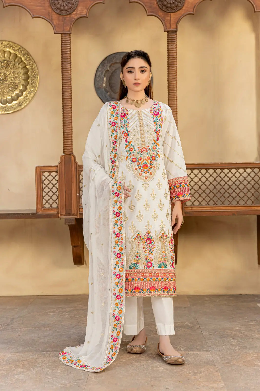 3 Pcs Women's Unstitched Plain Suit - Design 3