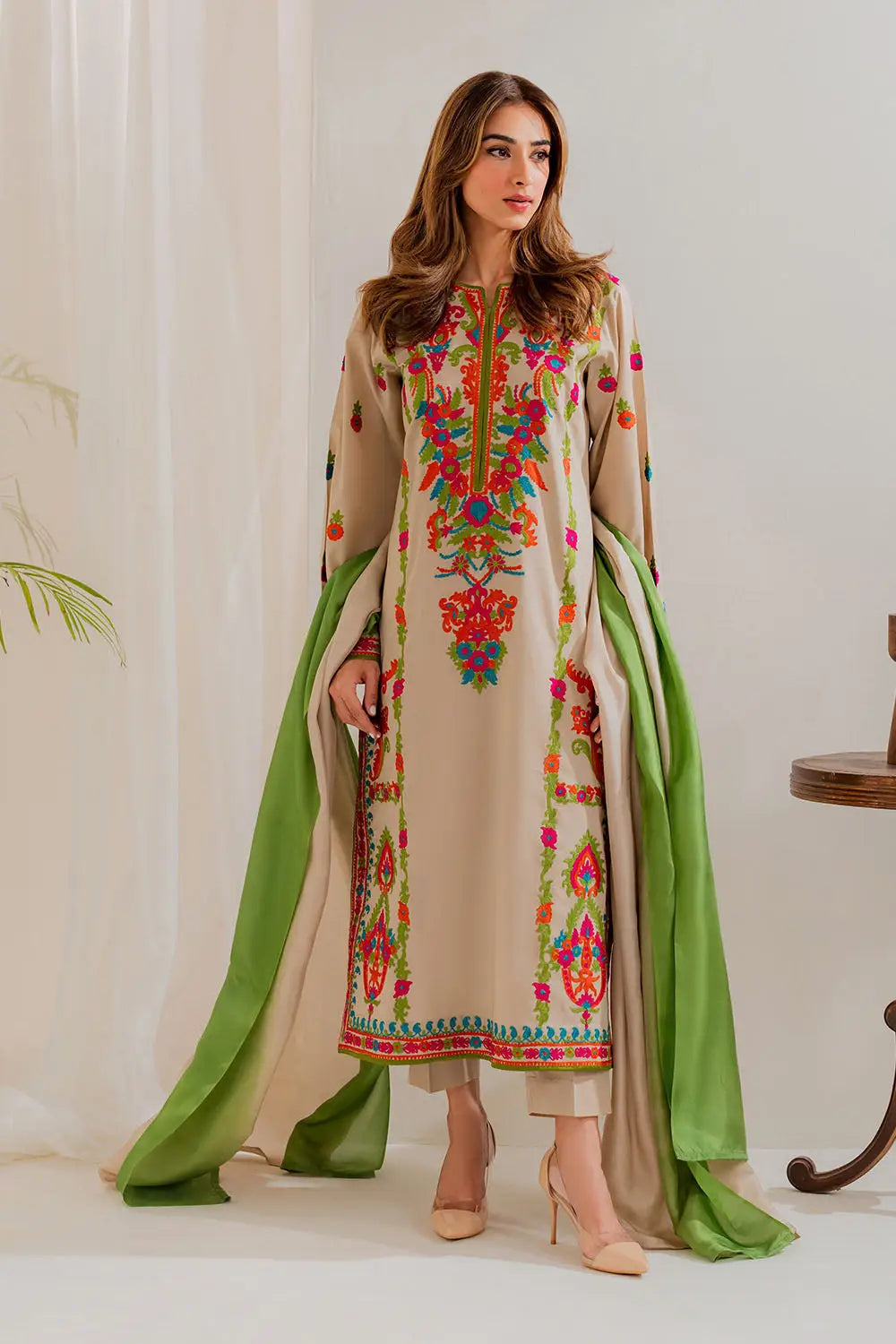 3 Pcs Women's Stitched Linen Embroidered Suit