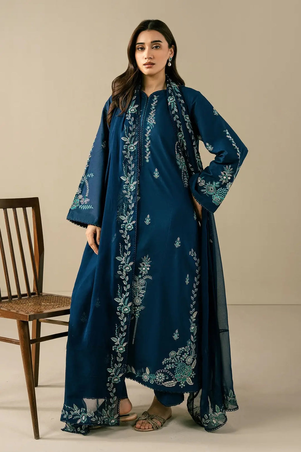 3 Pcs Women's Stitched Linen Embroidered Suit