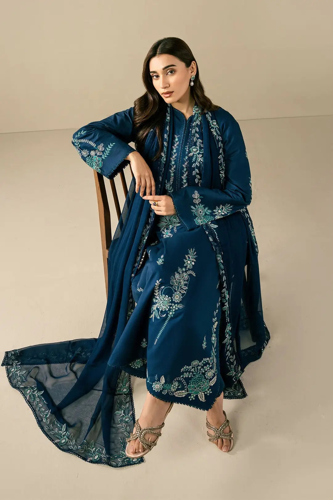 3 Pcs Women's Stitched Linen Embroidered Suit