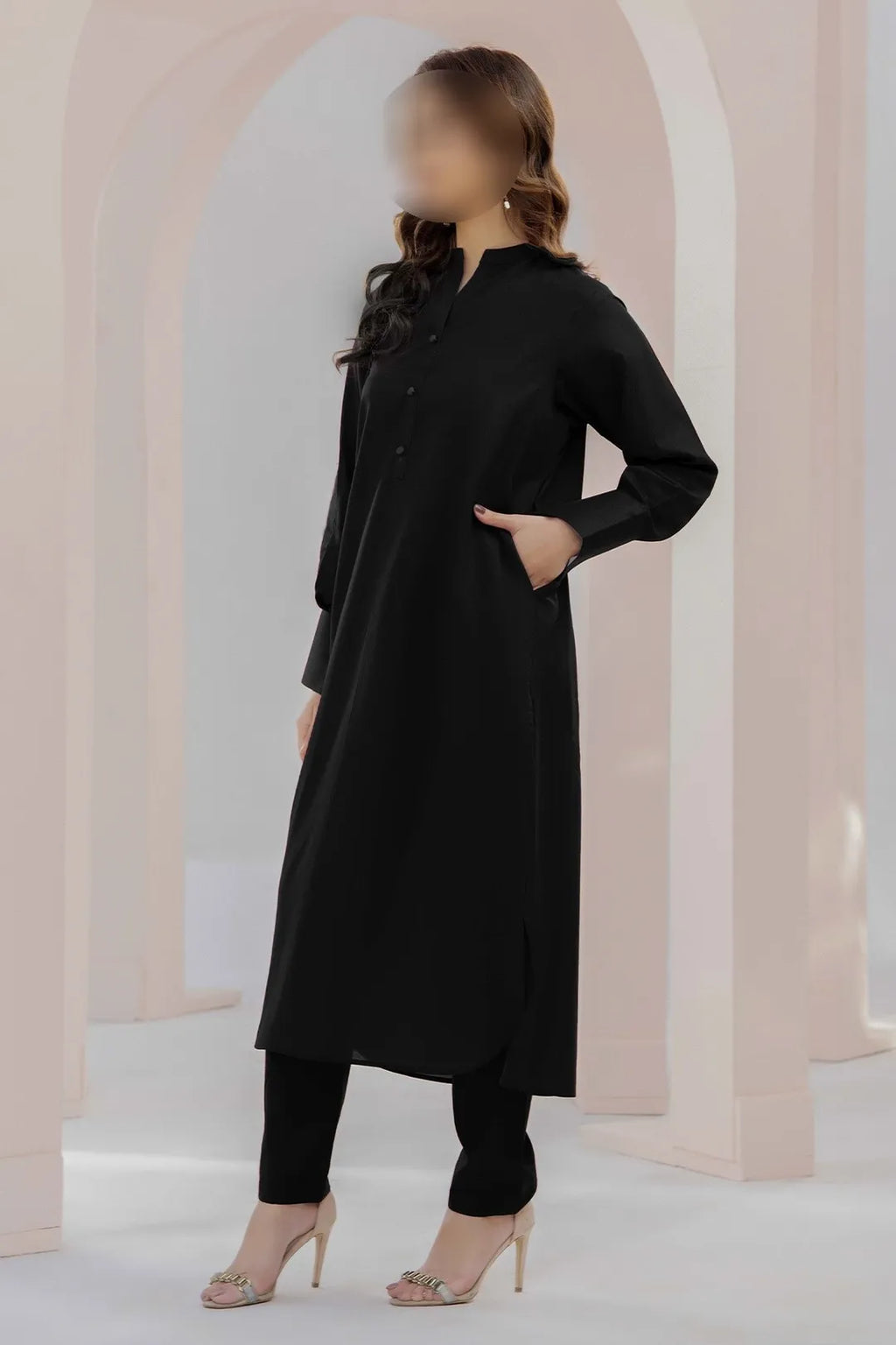 2 Pcs Women's Unstitched Plain Suit