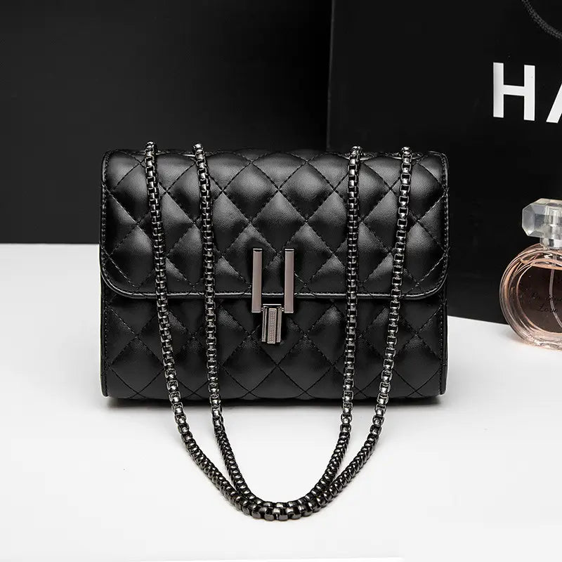 Black Rhomboid Chain Crossbody Bag for Women